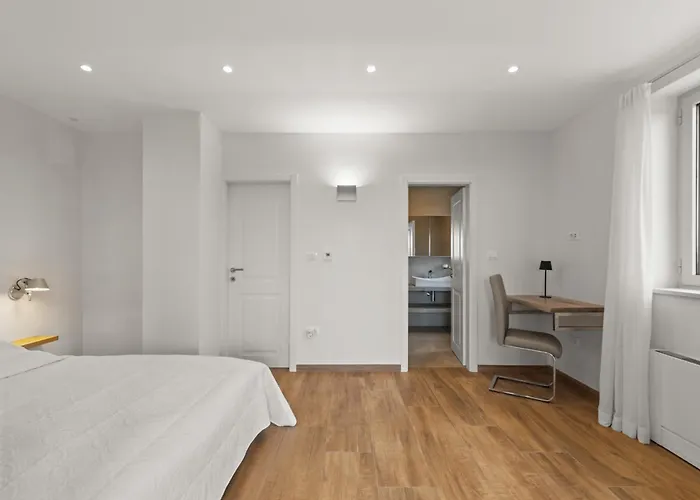 Helene Villa Tar-Vabriga